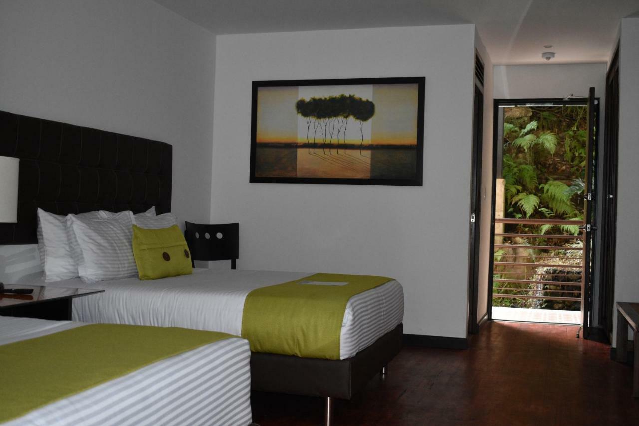 Bambu Hotel 3*