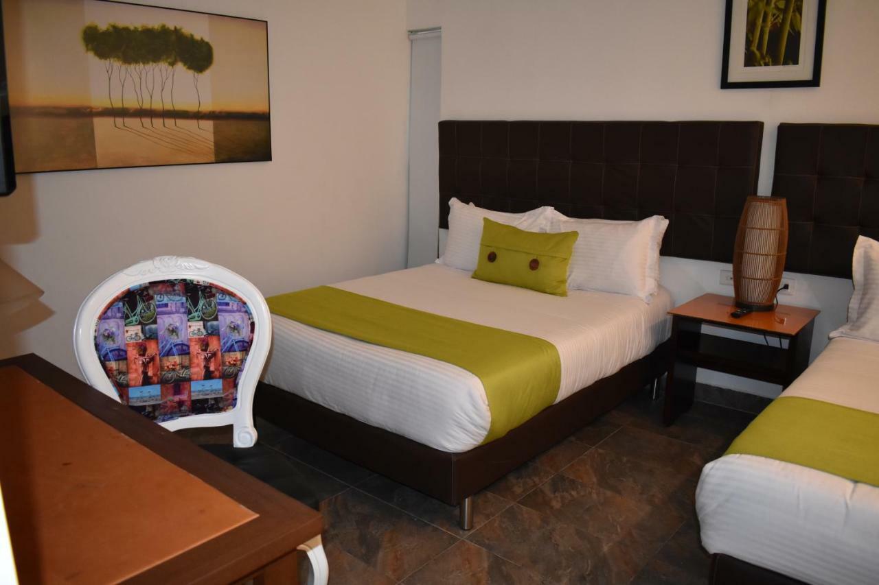 Hotel Bambu 3*